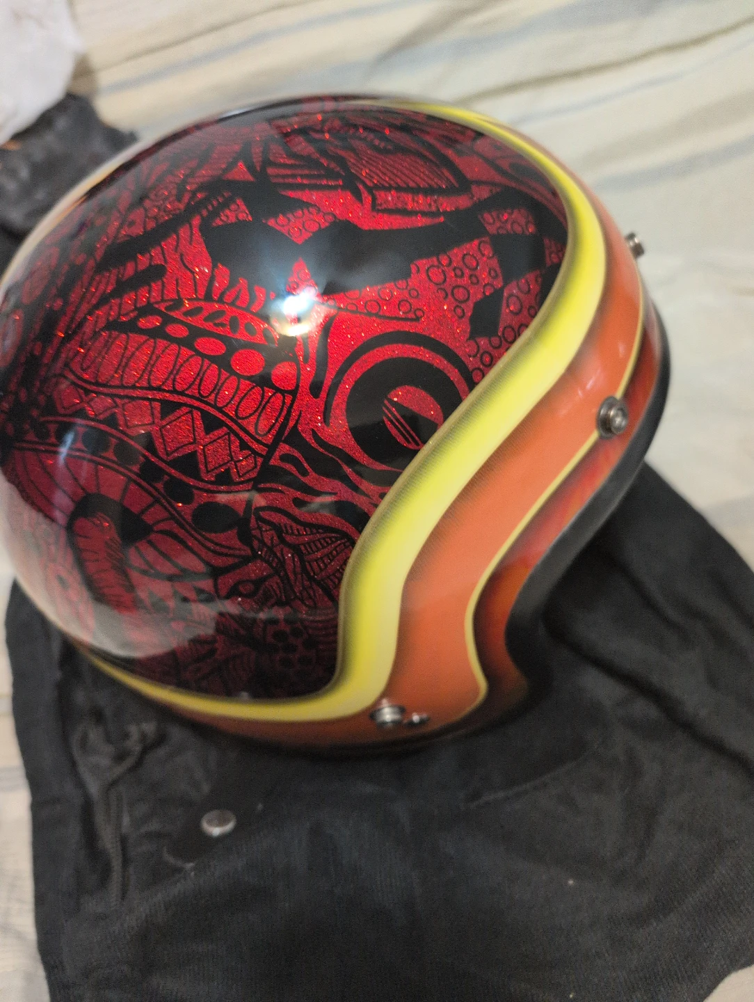 Bell Custom 500 Hart Luck