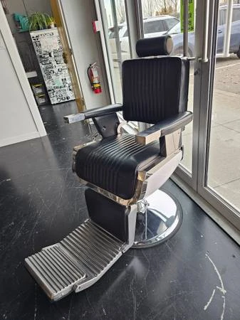 Classic Barber Chair - photo 2