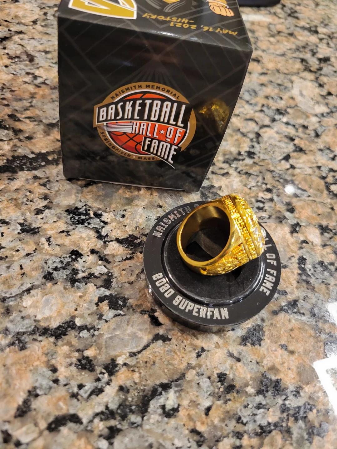 Naismith Memorial Basketball Hall of Fame 2020 Superfan Ring - photo 2