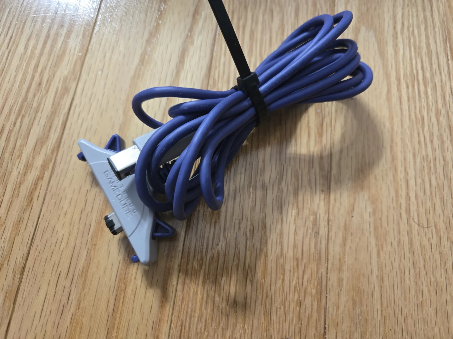 GameCube to GameBoy Advance cable