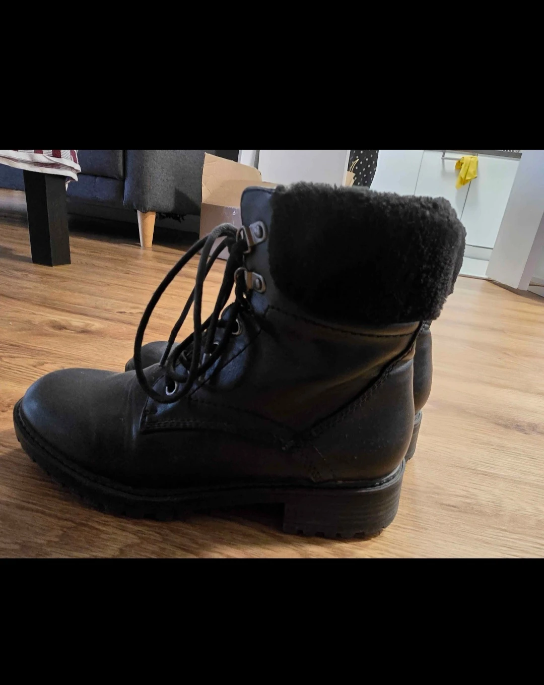Black Lace-Up Winter Boots with Faux Fur