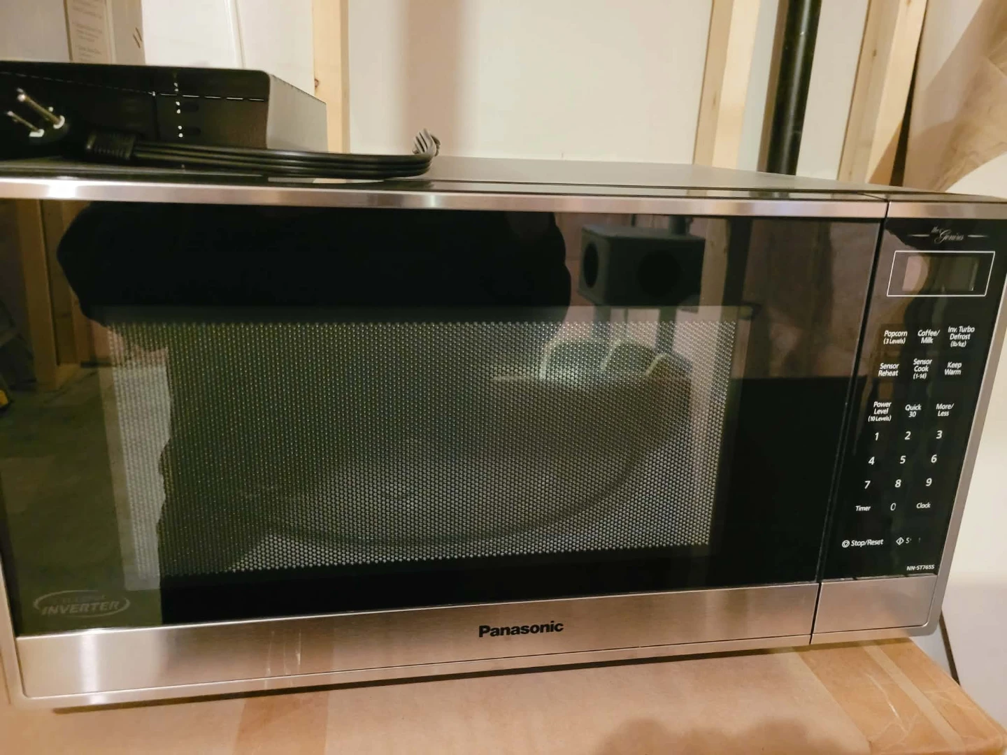 Microwave cyclonic inverter 1200w 1.6 Cubic inch - photo 2