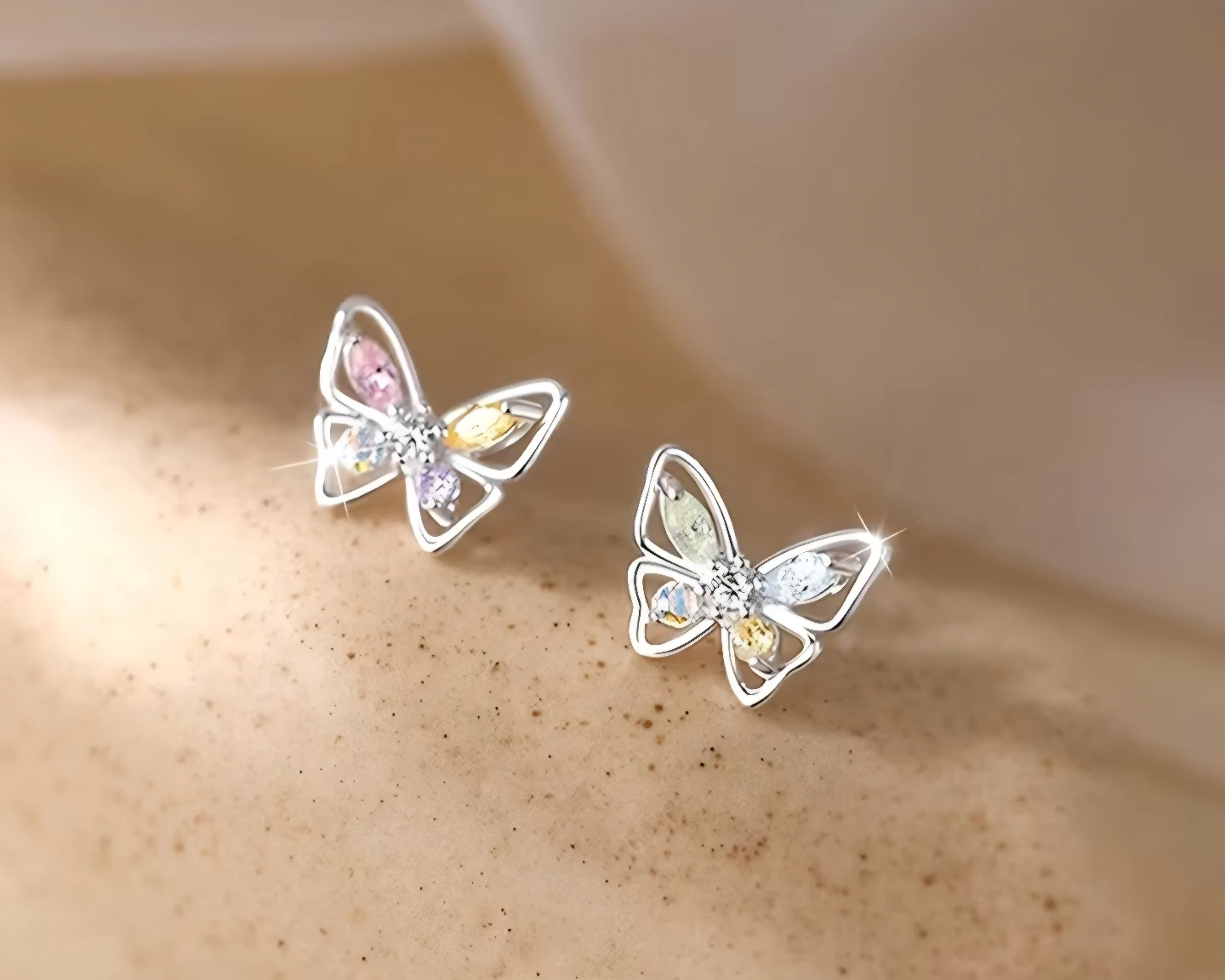 New Delicate Colorful Butterfly Earrings