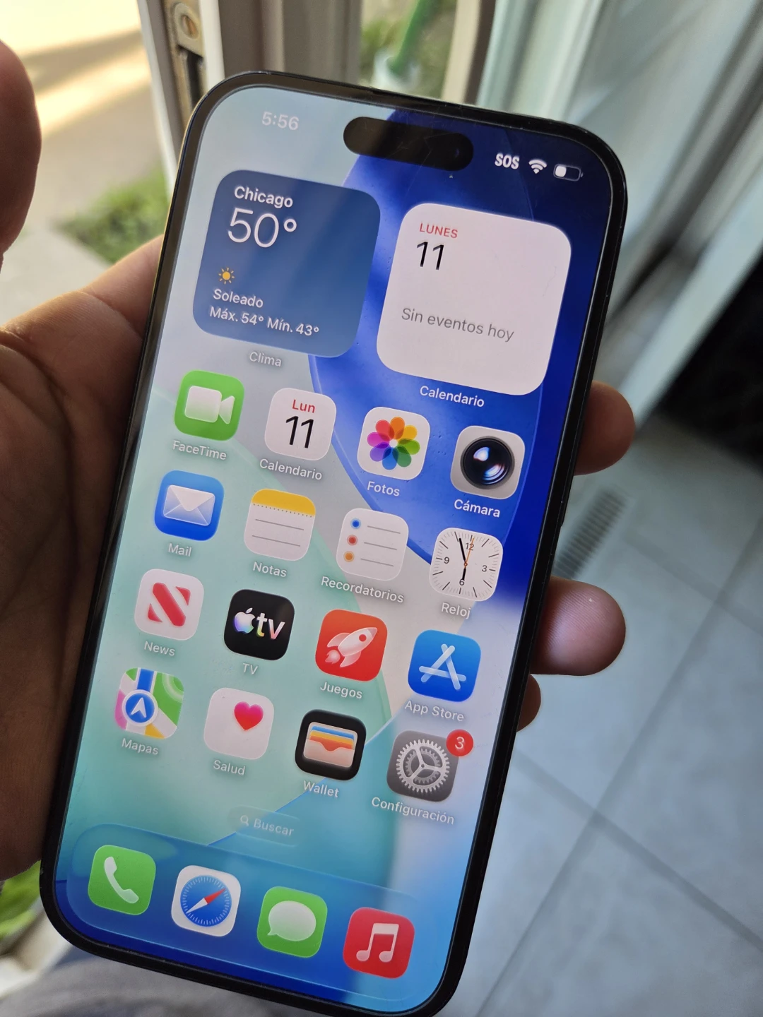 Apple iPhone 15