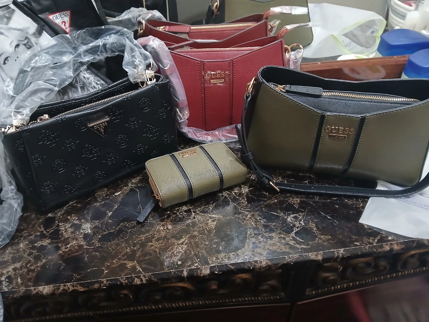 Guess bags Purses and Wallet - photo 3