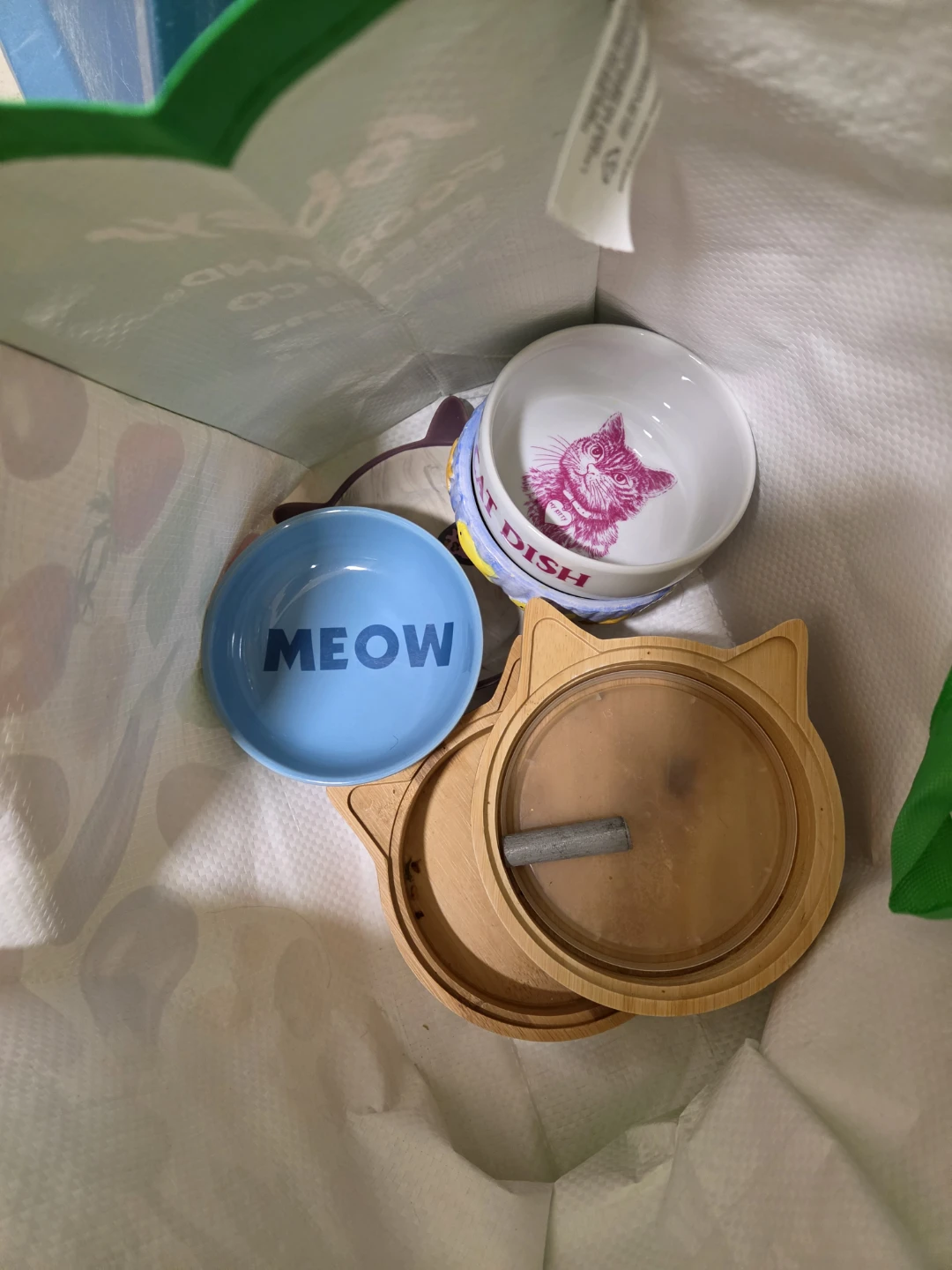 Cat Dishes and Cat Face Temporary Tattoos