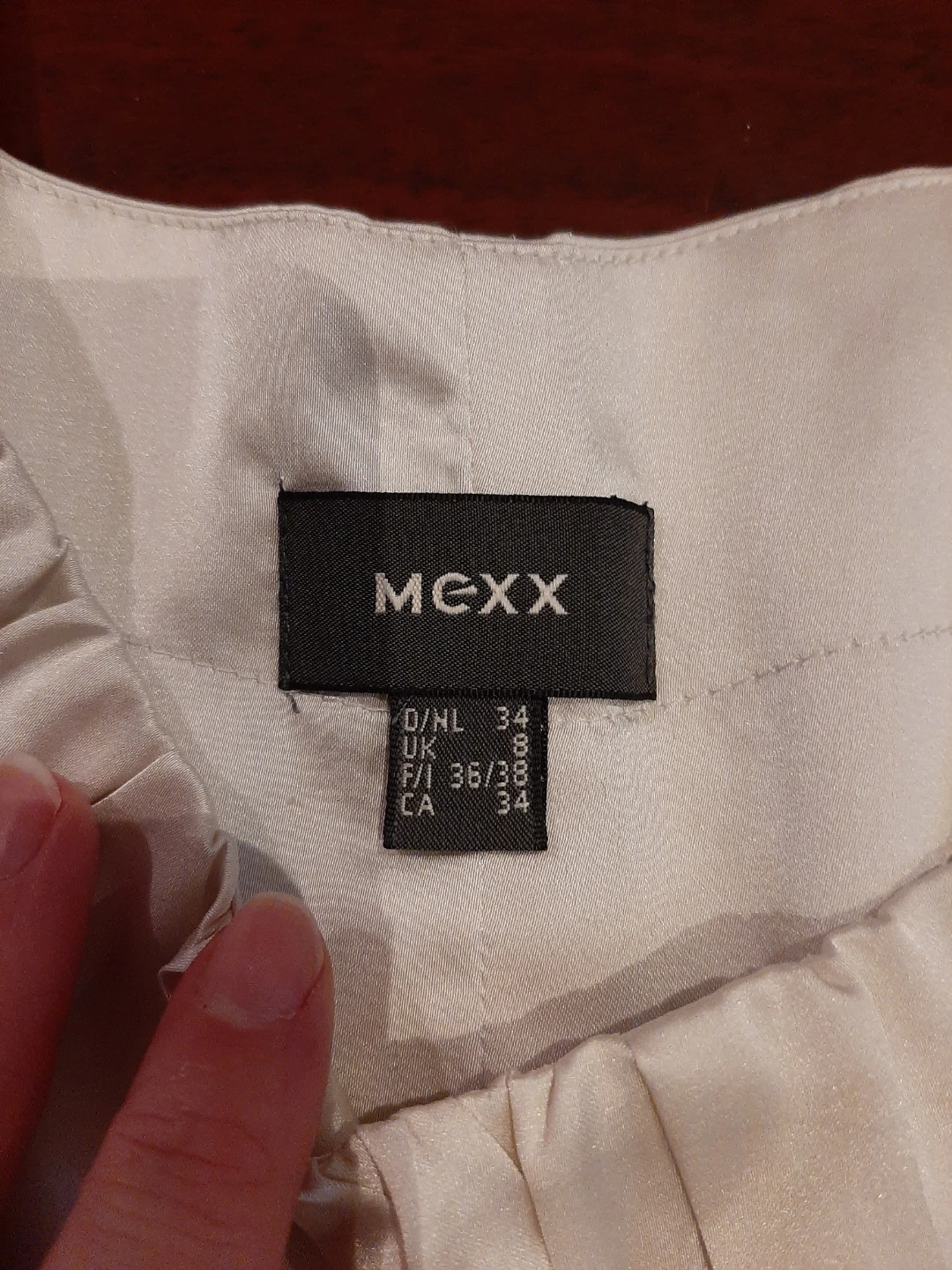 New MEXX Cream Satin Tank Top - Size CA 34 - photo 3
