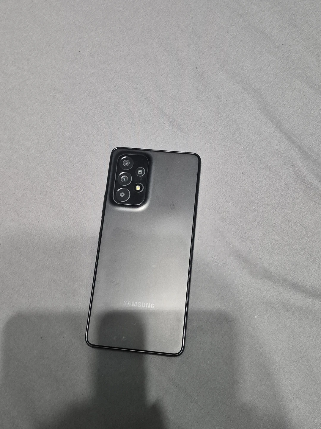 Samsung Galaxy A53 5G Phone with 7 Cases - photo 2