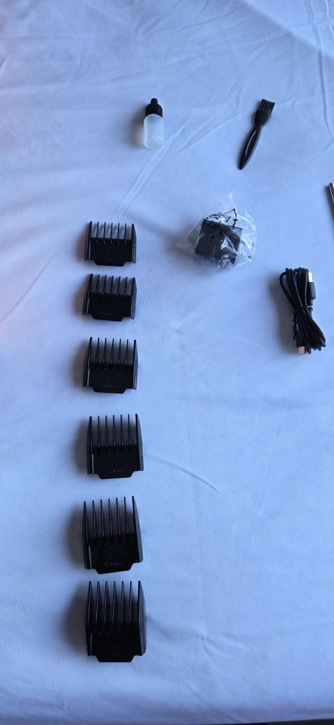 Oneisall Professional Pet Hair Clipper Kit - photo 5