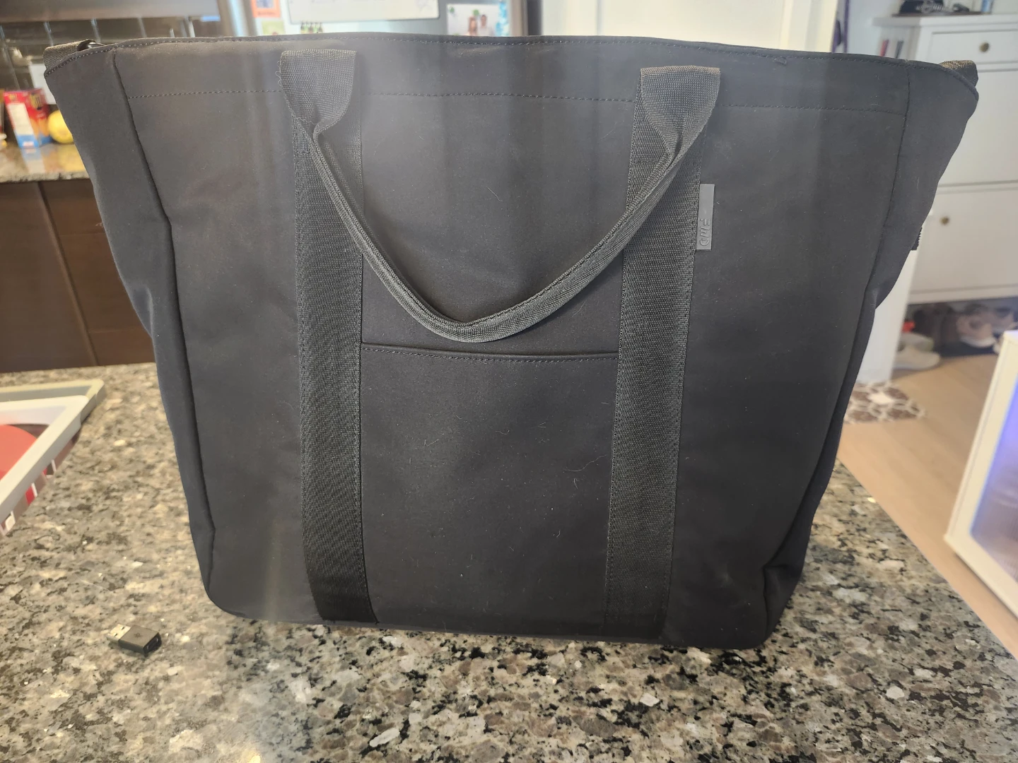 Large Black Tote/Duffel Bag – FWD (SportChek)