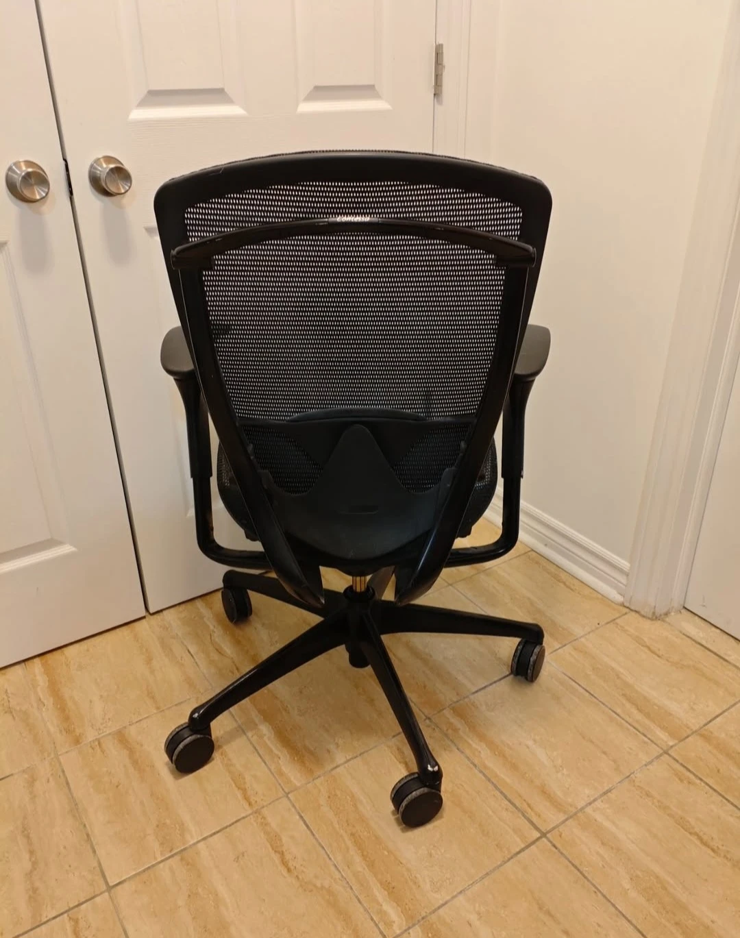 Contessa Black Mesh Office Chair - photo 5