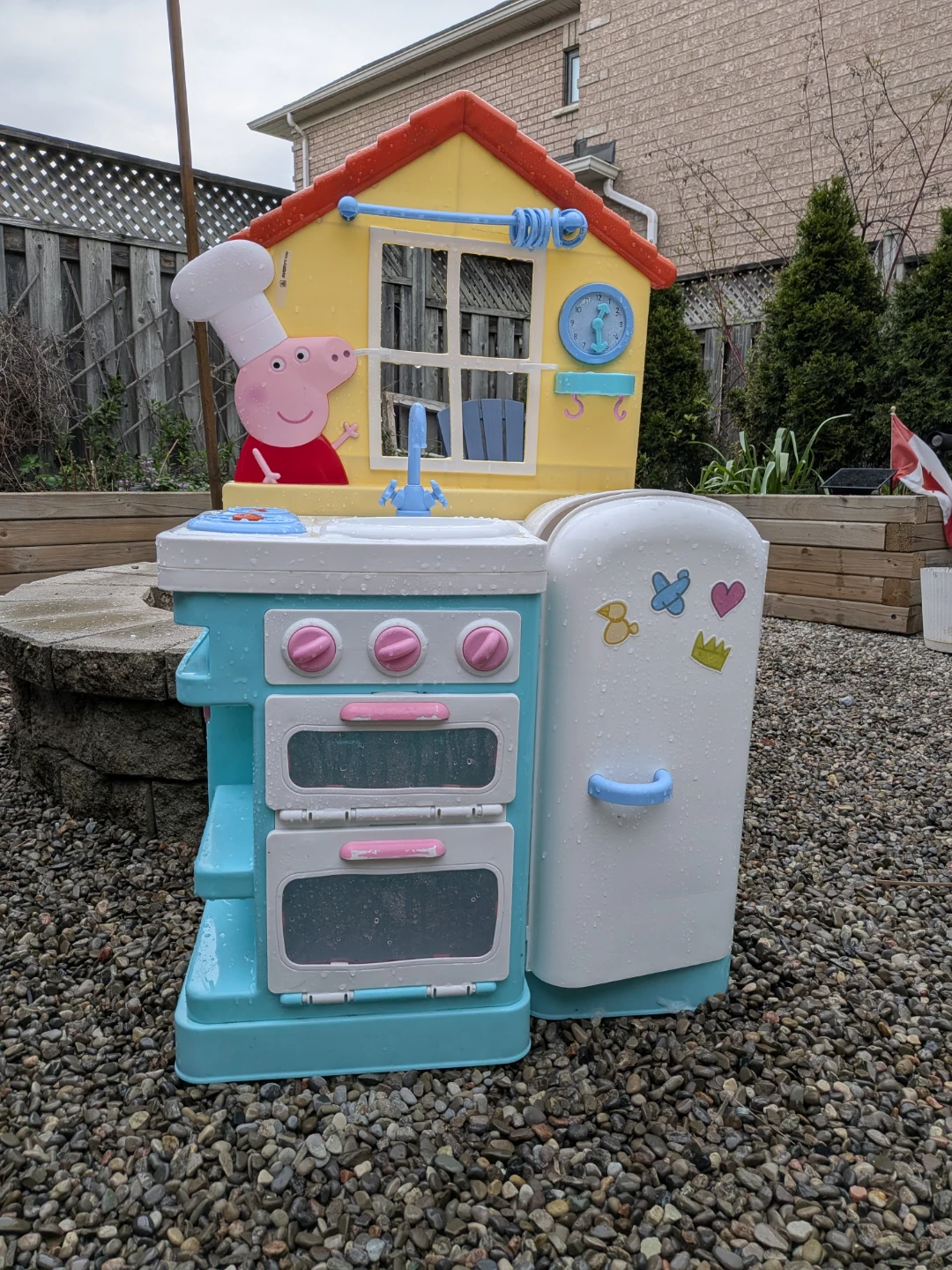 Peppa Pig Play Kitchen and Refrigerator