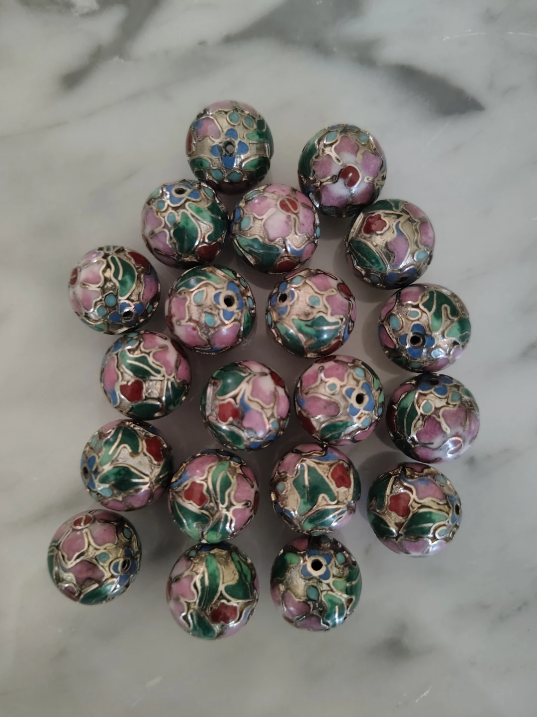 20 Vintage Chinese Cloisonne Beads - 10mm