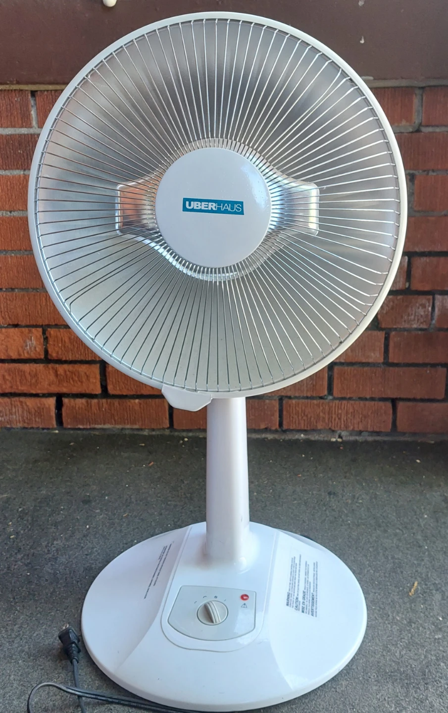 UberHaus White Pedestal Heater - photo 2