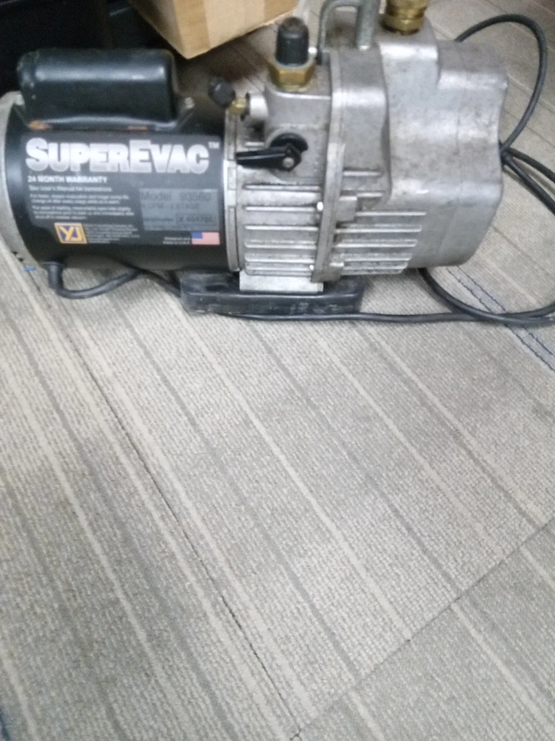 SuperEvac Vacuum Pump - photo 2