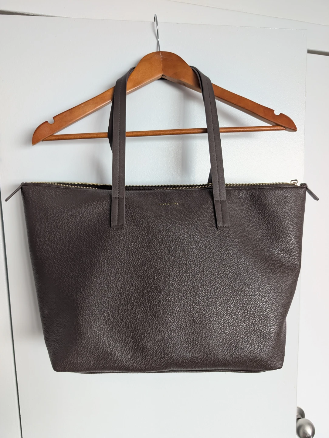 Zip Tote, chocolate brown colour