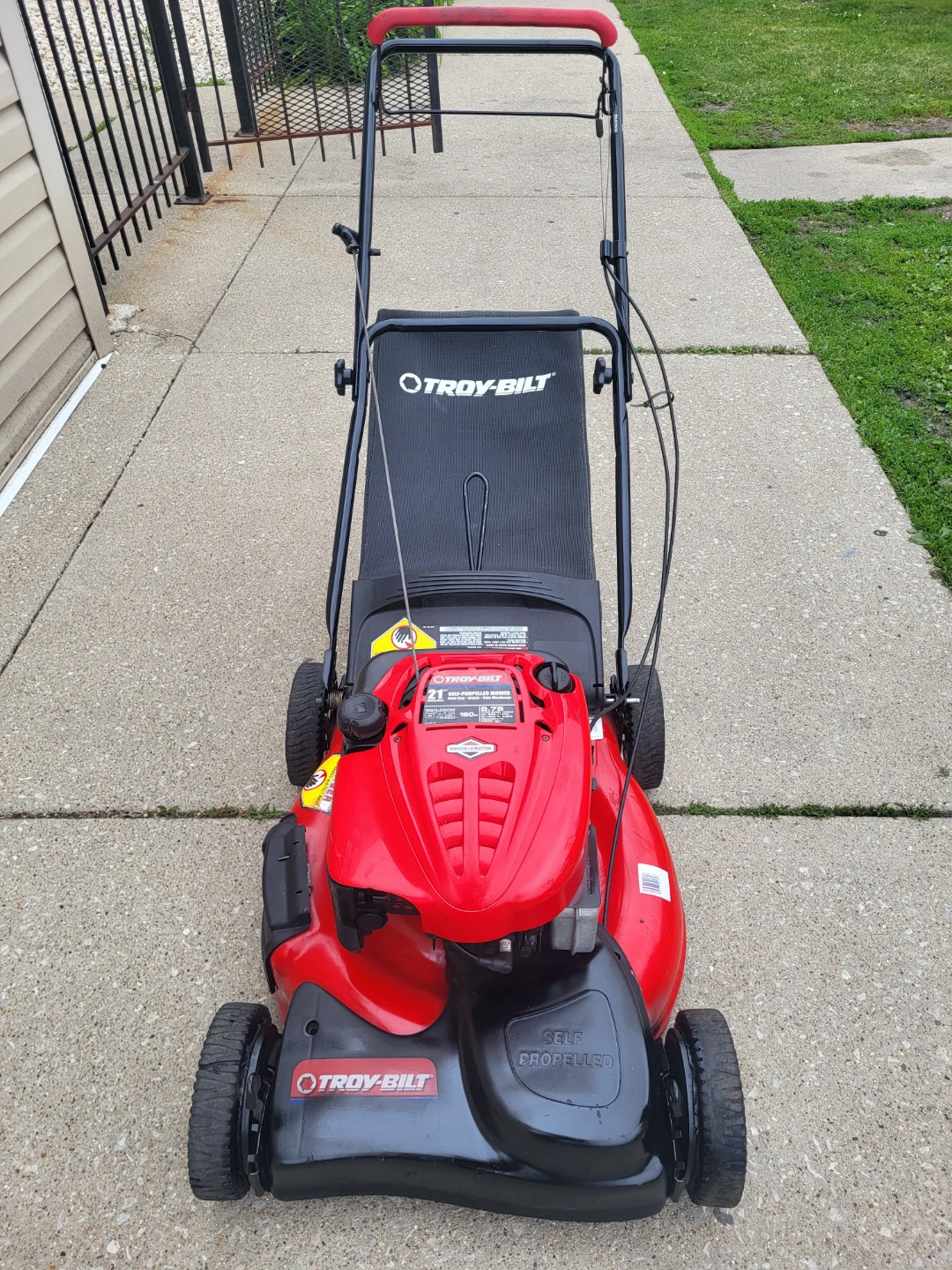 Lawnmover Troy Bilt Self Propelled In Excellents Conditions