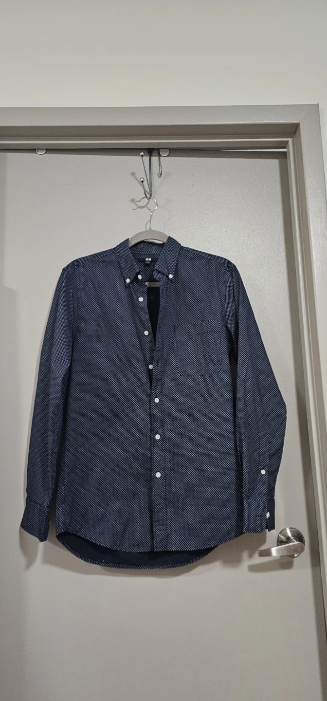 Uniqlo Men's Button-Up Shirt