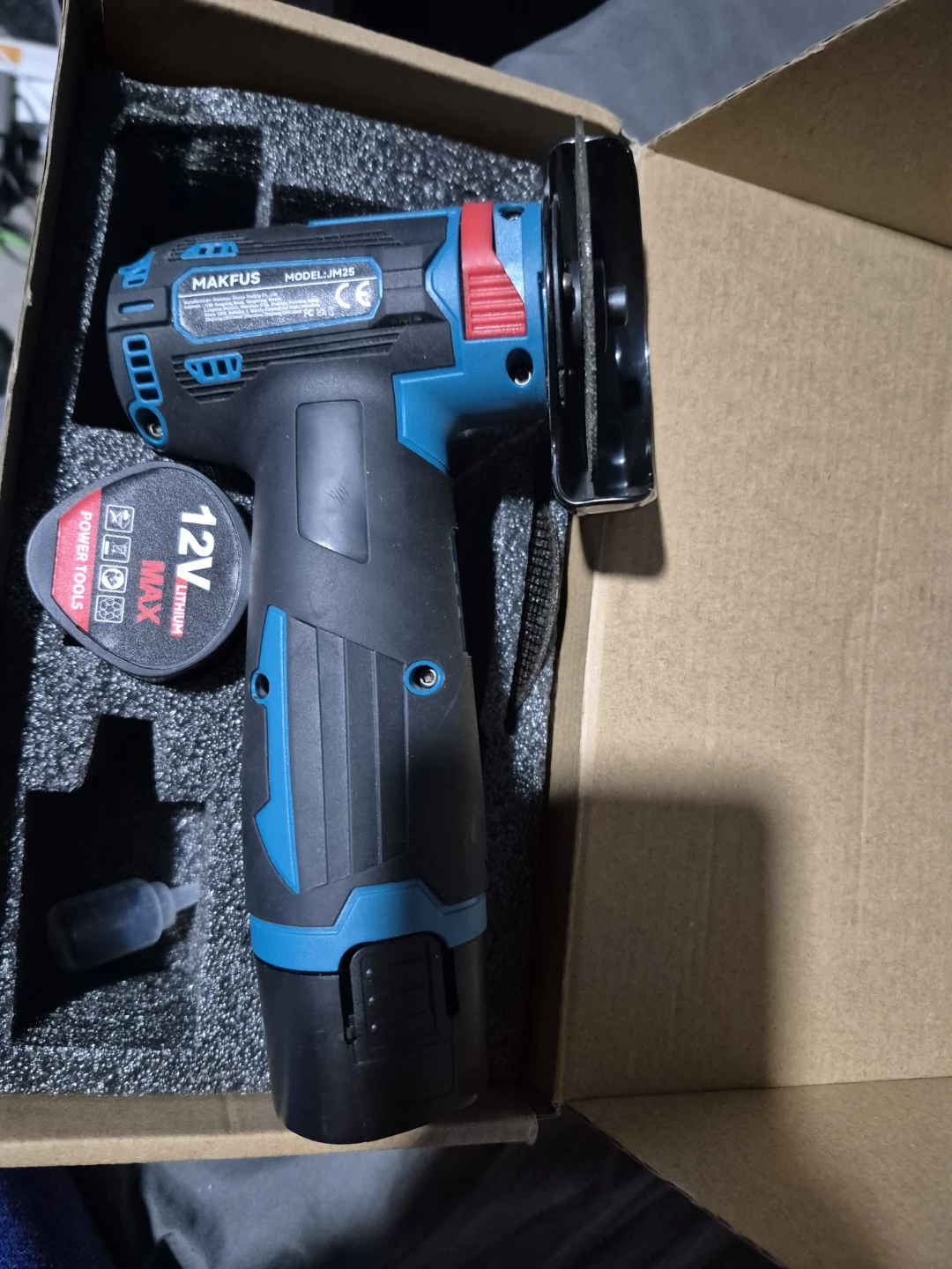 Makfus 12V Cordless Angle Grinder - photo 2