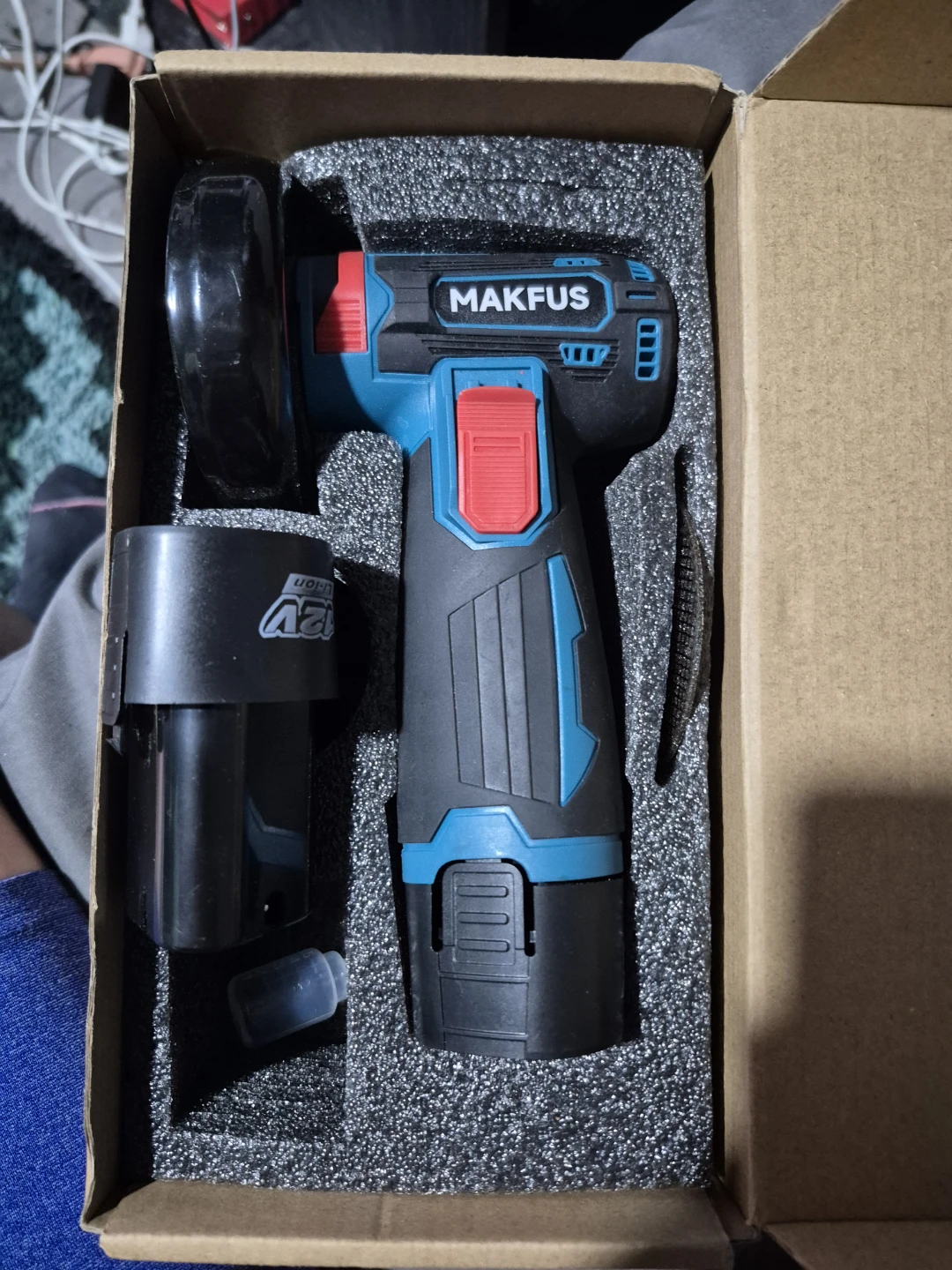 Makfus 12V Cordless Angle Grinder - photo 4