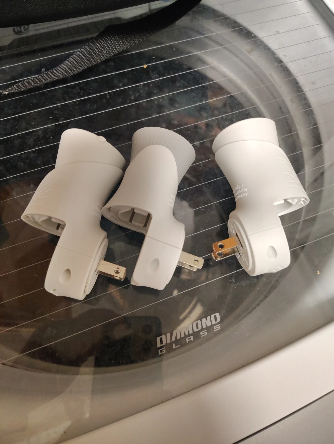 White Plug-in Air Freshener Refill Holders (3-pack)