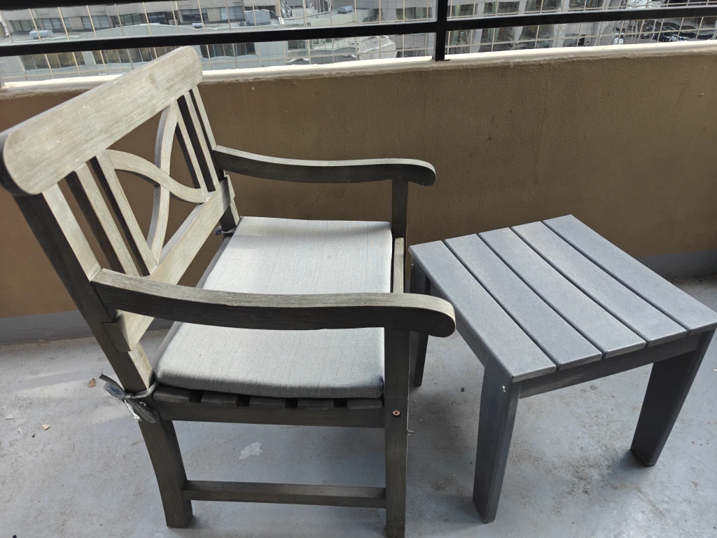 Modern Acacia Wood Patio Chair & Side Table Set
