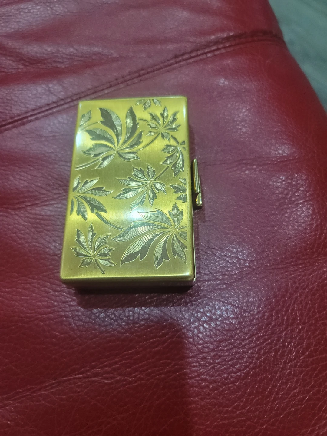 Brass Etched Leaf Pattern Cigarette Case Holder