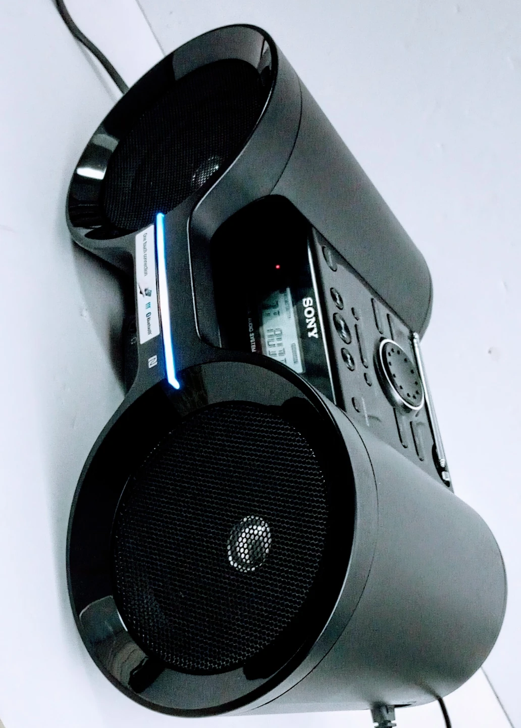 Sony Personal Audio System ZS-BTY50 - photo 4