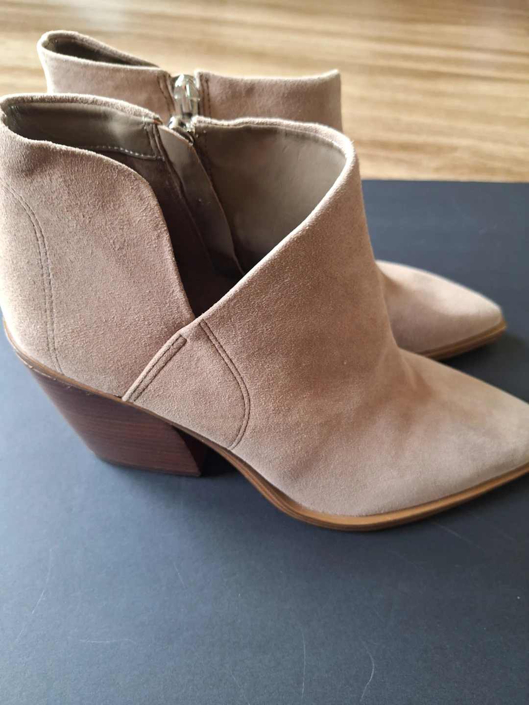 Vince Camuto Suede Ankle Boots - photo 4