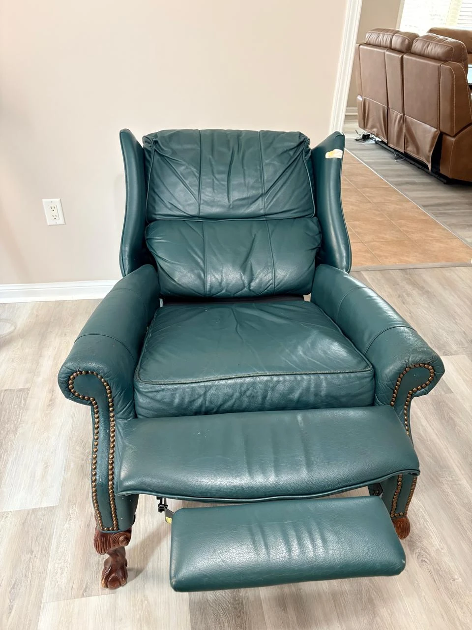 Recliner couch