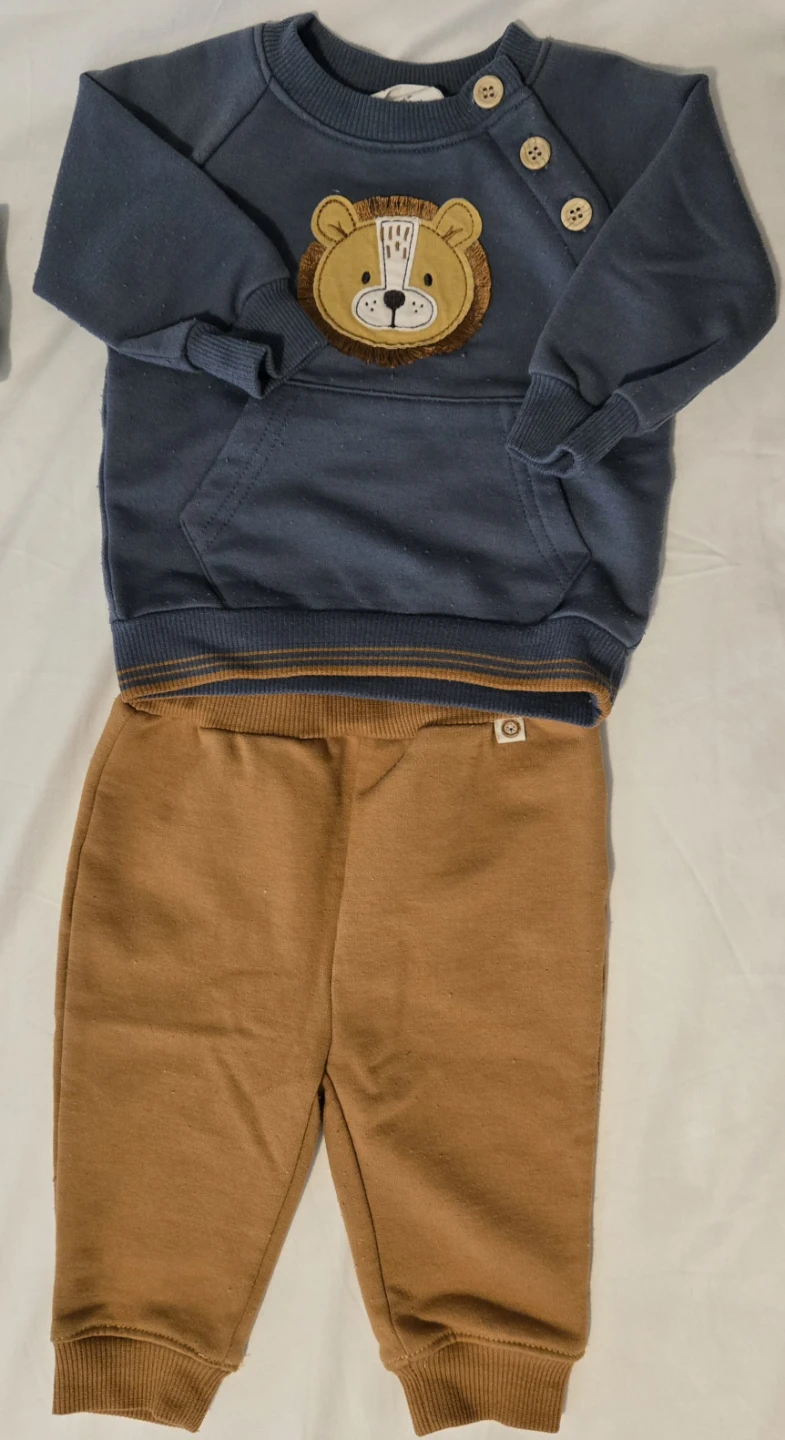 0-3 month Baby Clothes Bundle - photo 3