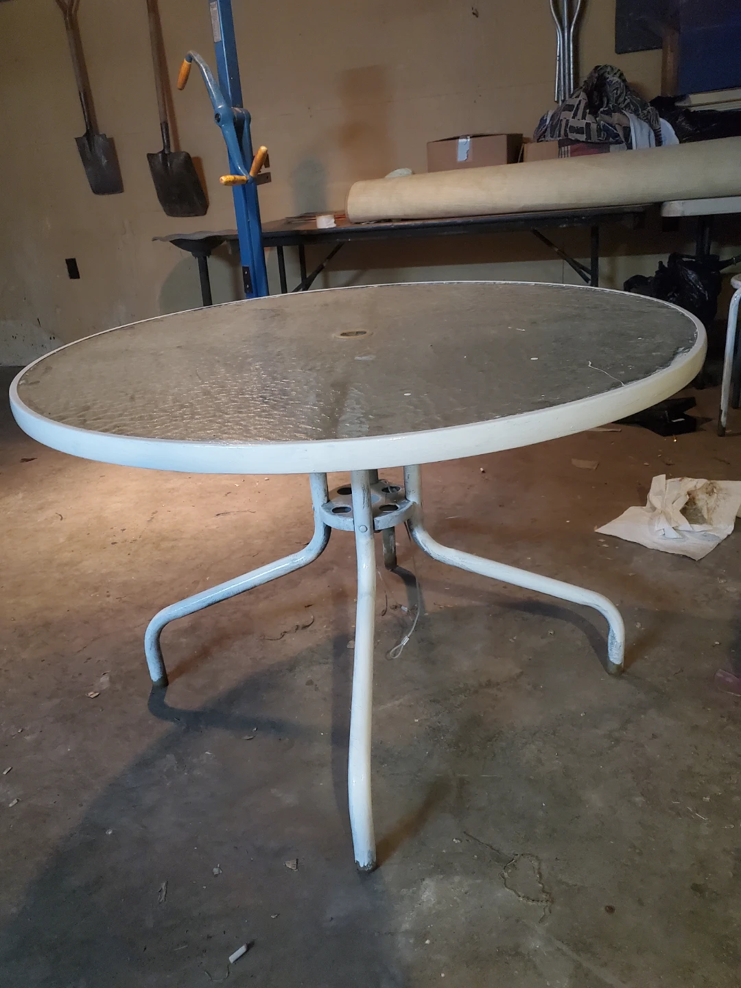 Round Glass Top Patio Table