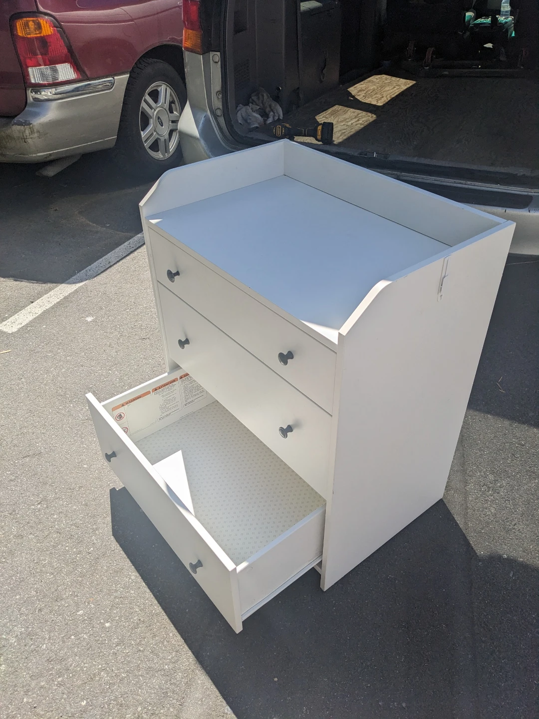 White 3-Drawer Dresser - photo 3