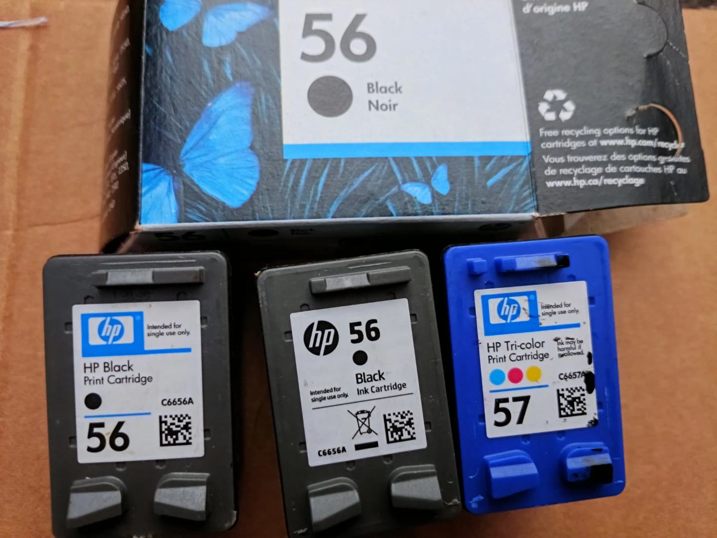 Printer and ink cartridges - photo 3