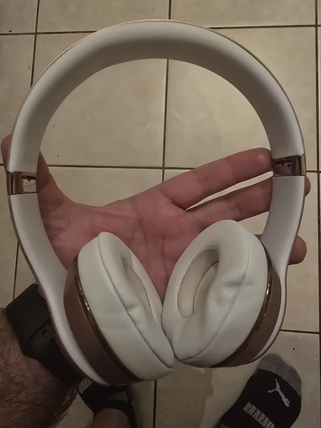 Beats Solo3 Wireless Rose Gold Headphones - photo 3