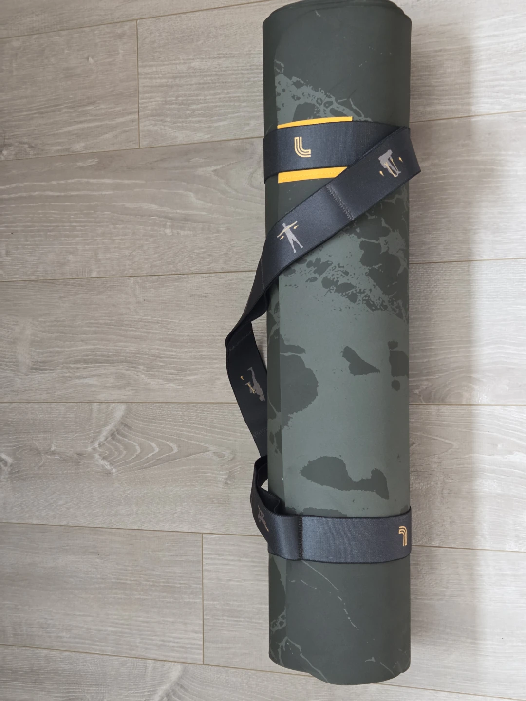 Liforme Yoga Mat with Carry Strap - photo 2
