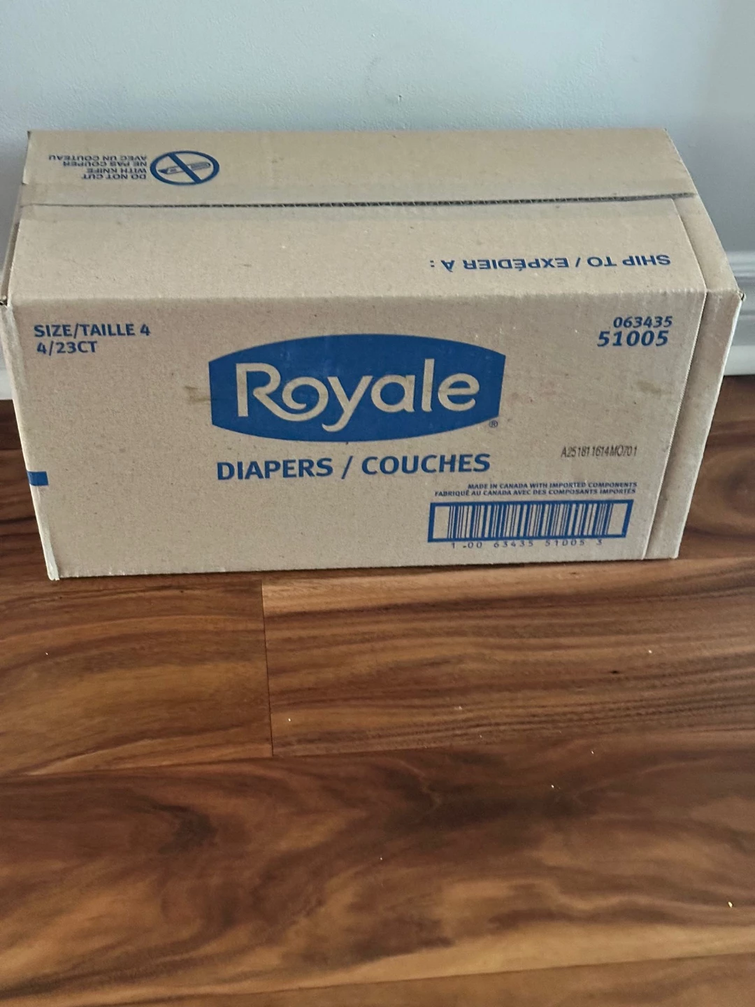 Royale Diapers/Couches - Various Sizes Available - photo 3