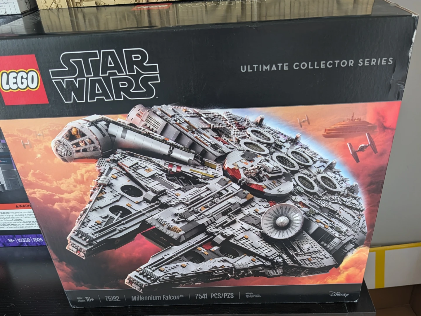 LEGO Star Wars Ultimate Collector Series Millennium Falcon