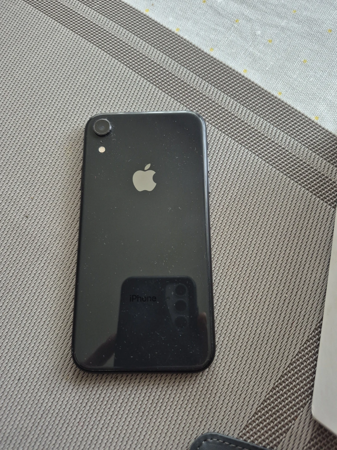 Apple iPhone XR, Black 64gb - photo 2