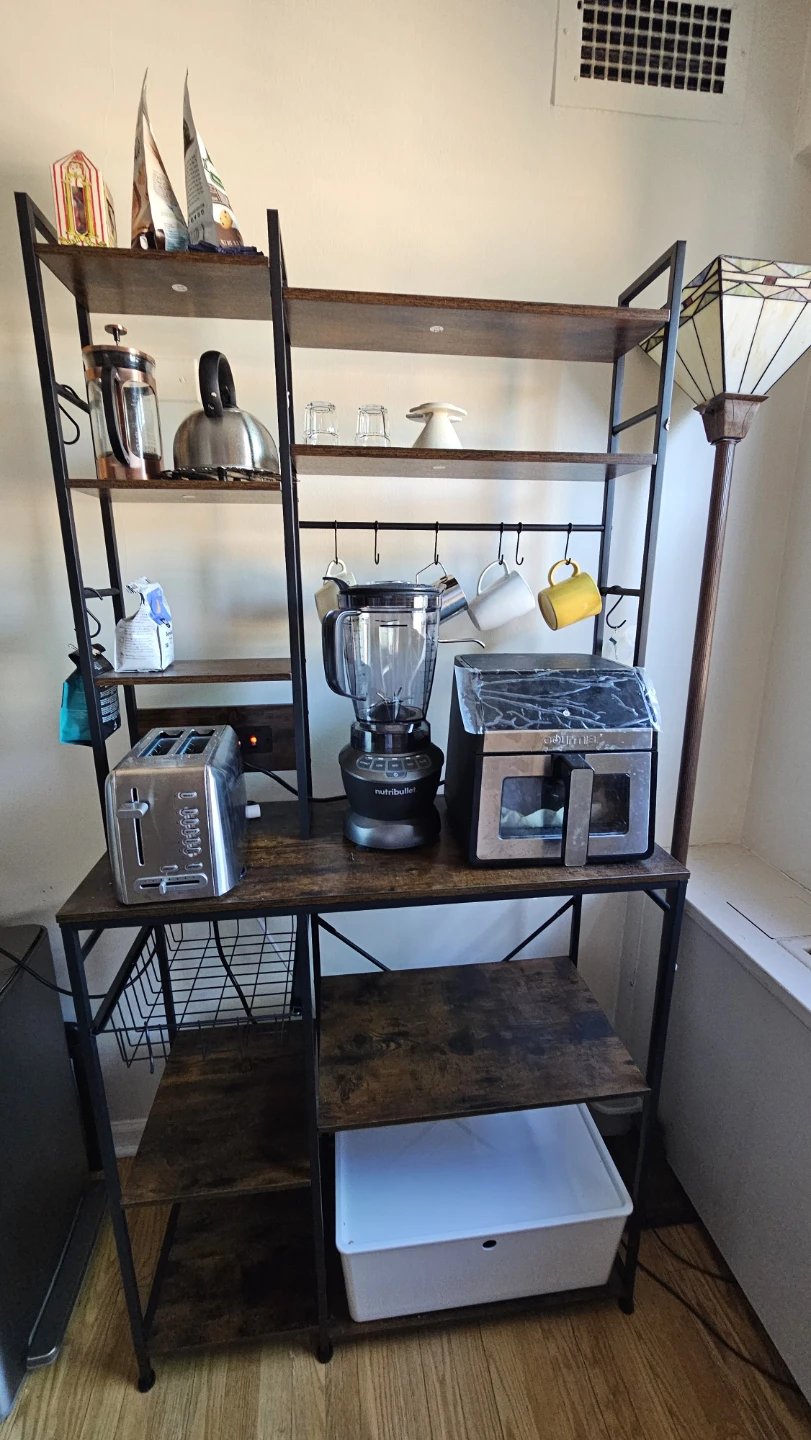 Baker Rack / shelf with Power Outlet - photo 2