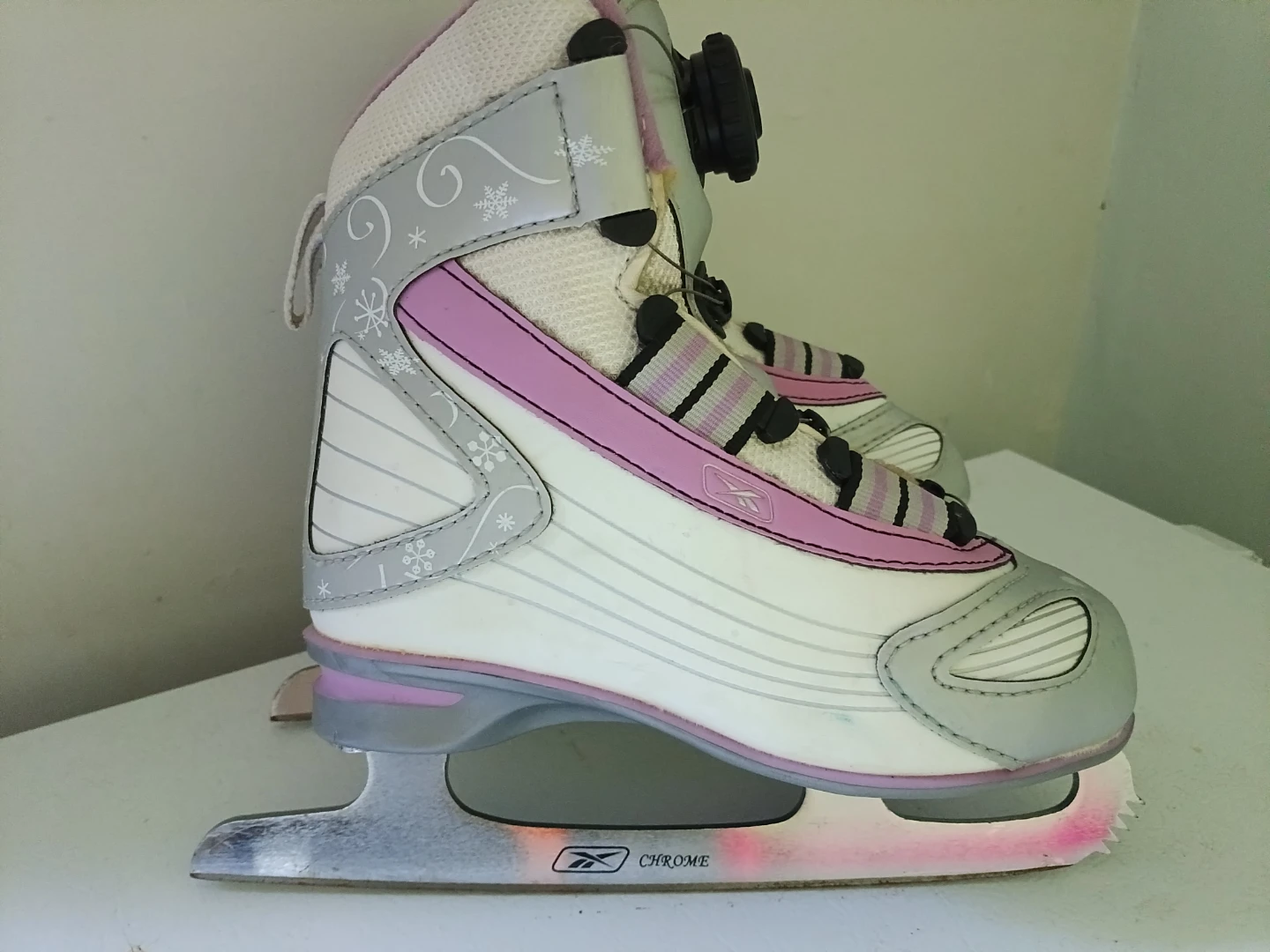 Kids skates