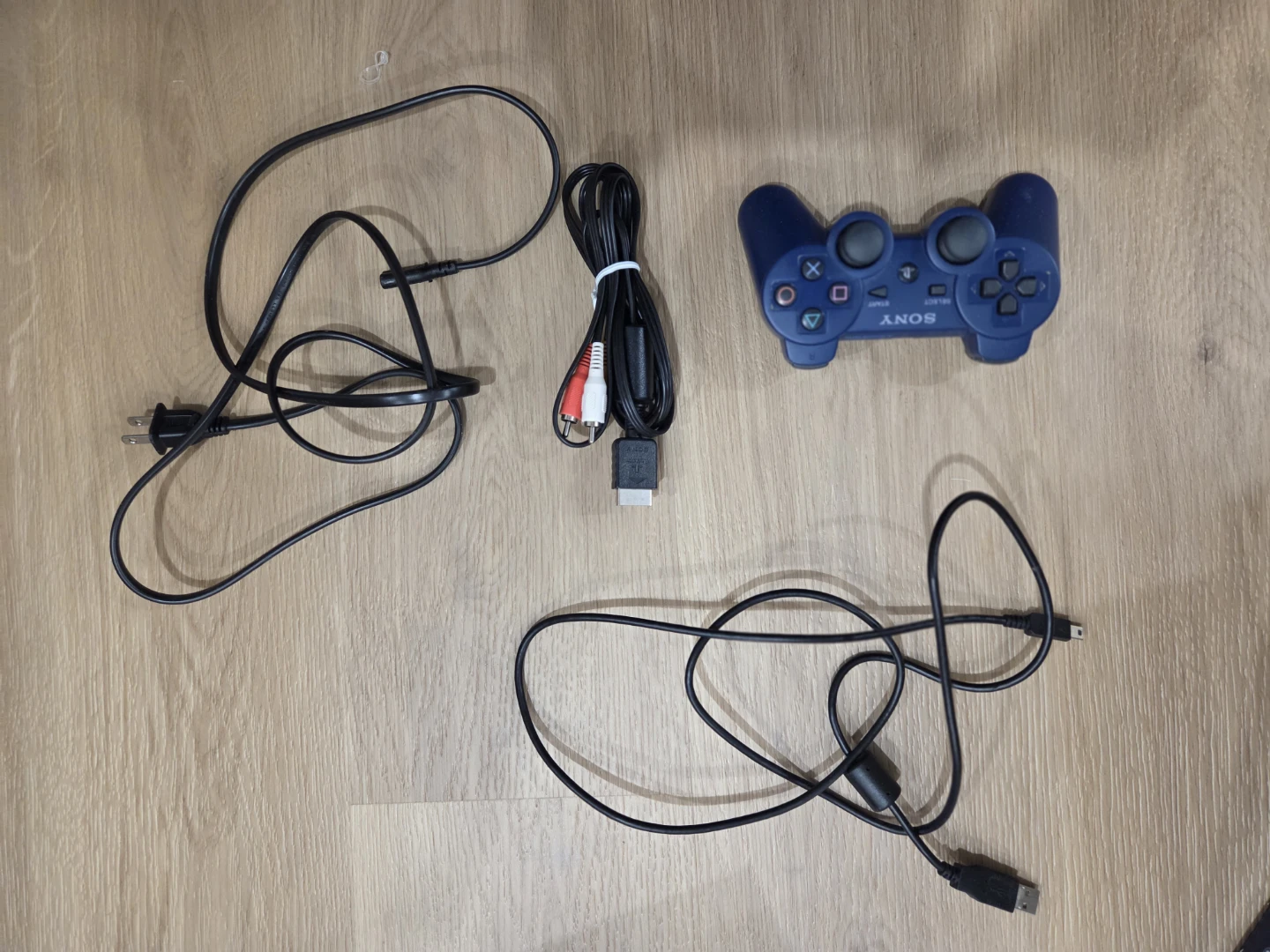 Sony PlayStation 3 (PS3) Slim 250GB Bundle with Games - photo 3