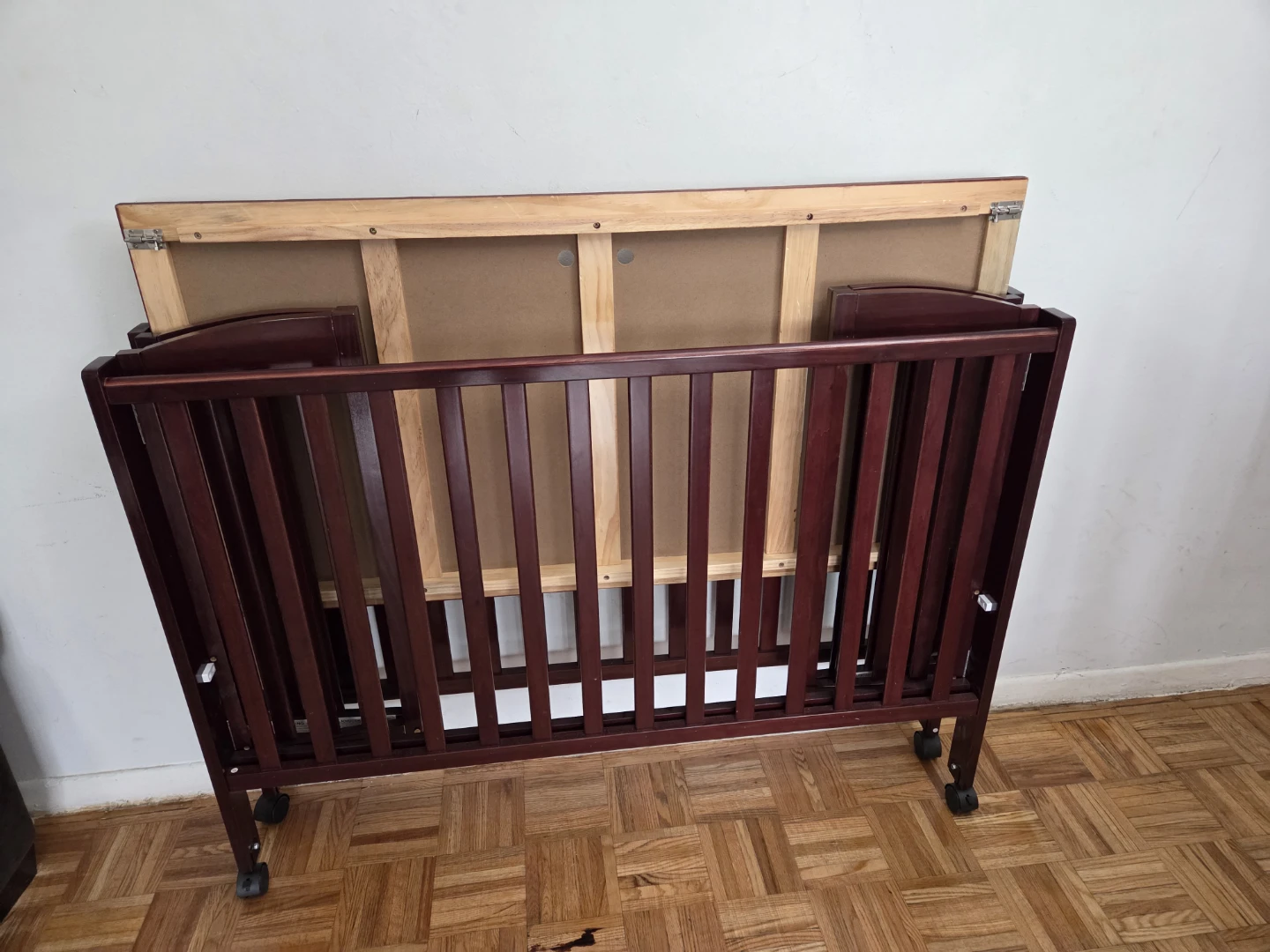 Dark Wood Crib - photo 4