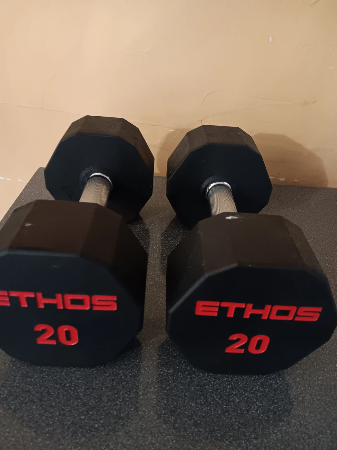 Ethos 20 lb Hex Dumbbells - Pair - photo 3