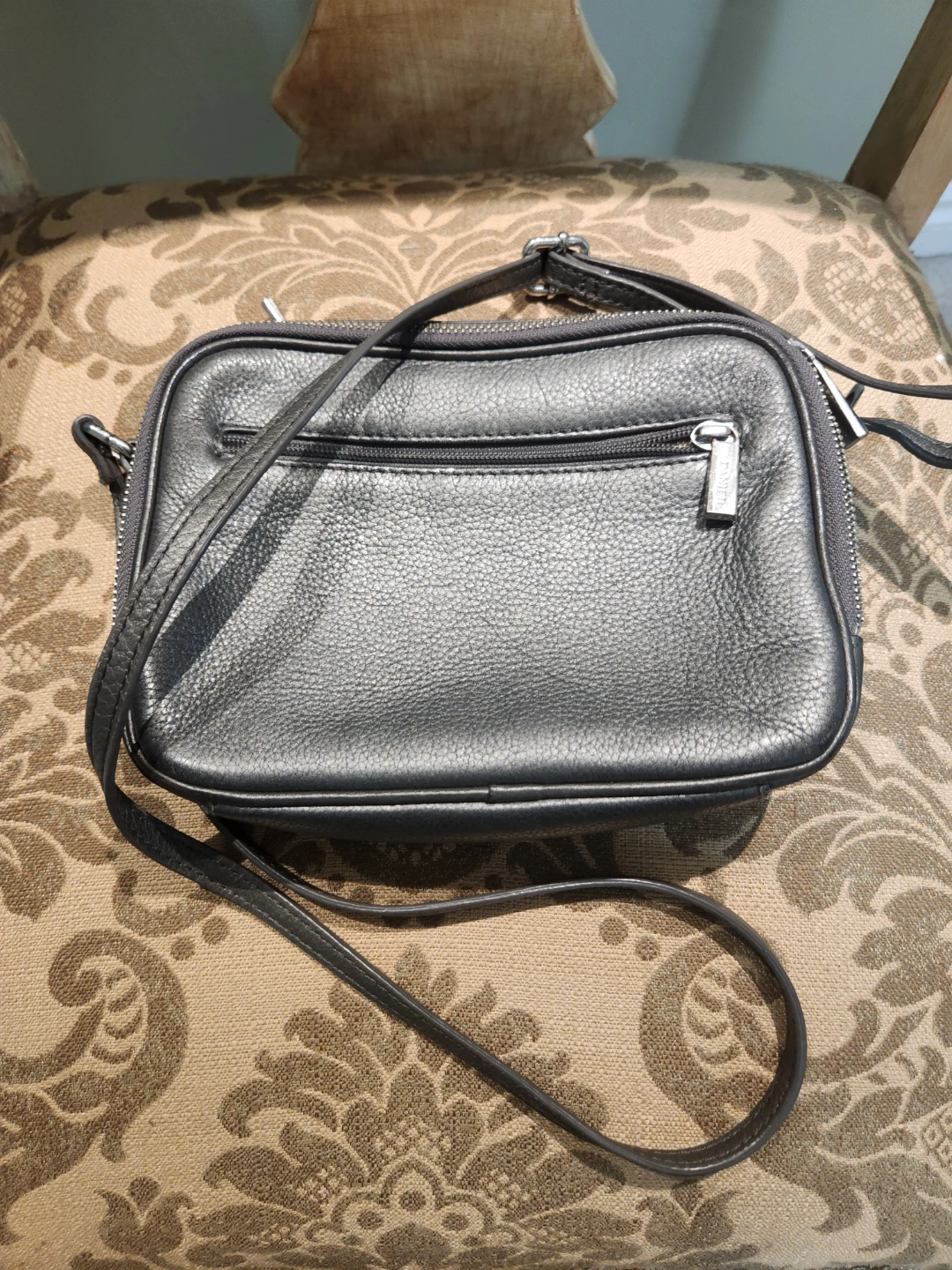 Black Leather Crossbody Bag - photo 2