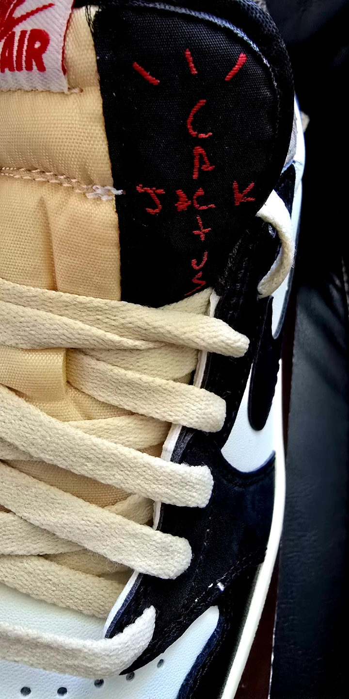 Brand new AJ1 Travis Scott Cactus Jack special edition for sale - photo 4