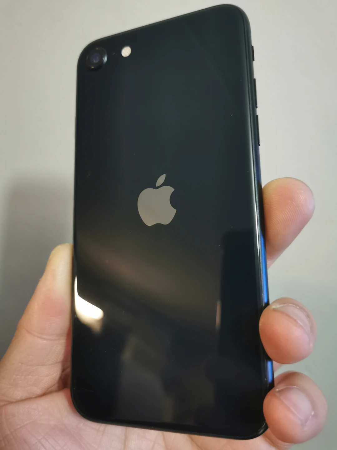 iPhone SE 3rd 5G 64G Unlocked/100% battery health - photo 2