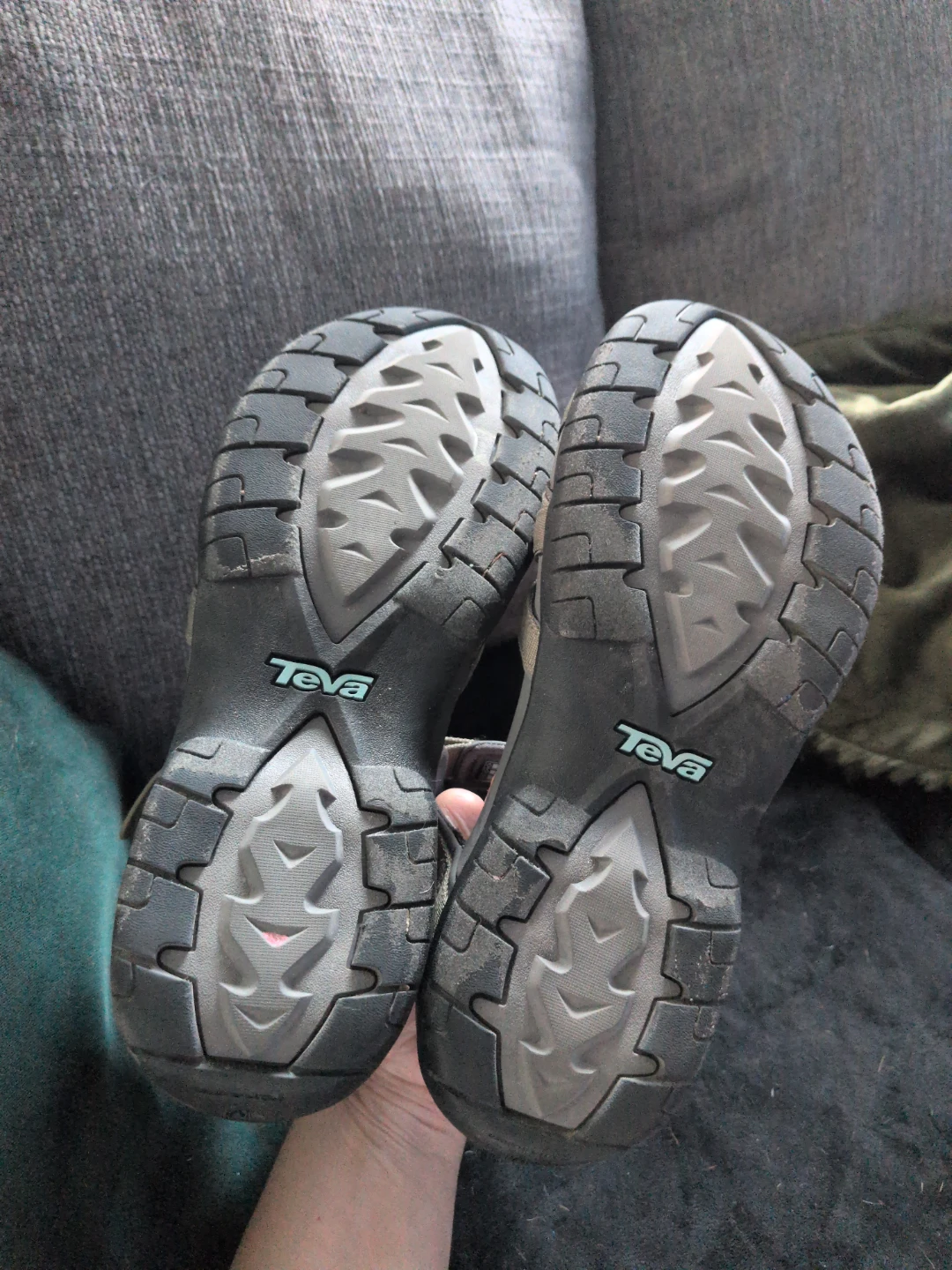 Teva Tirra Sandals Size 7.5 - photo 3