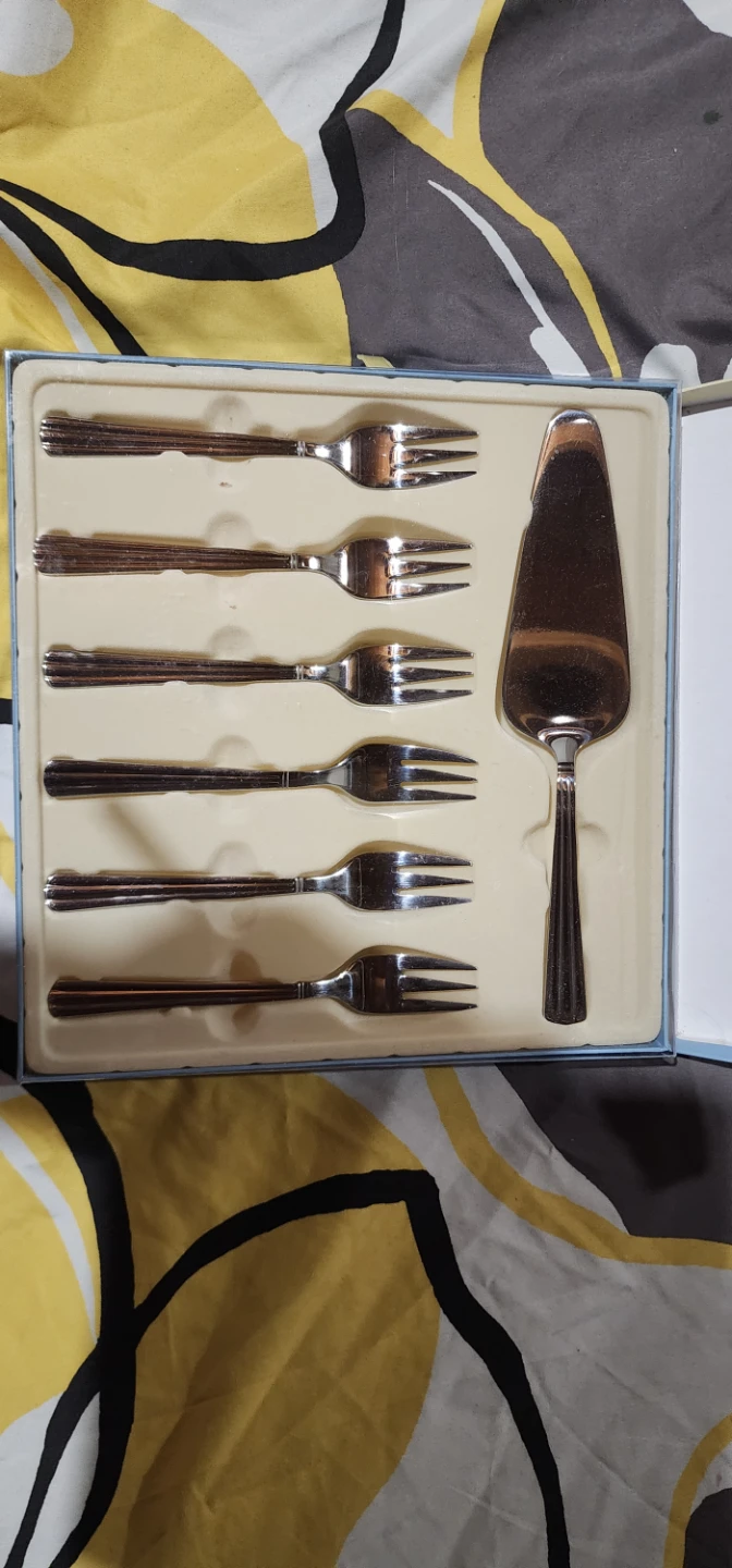 Newbridge Silverware Dessert Fork Set with Cake Server - photo 2