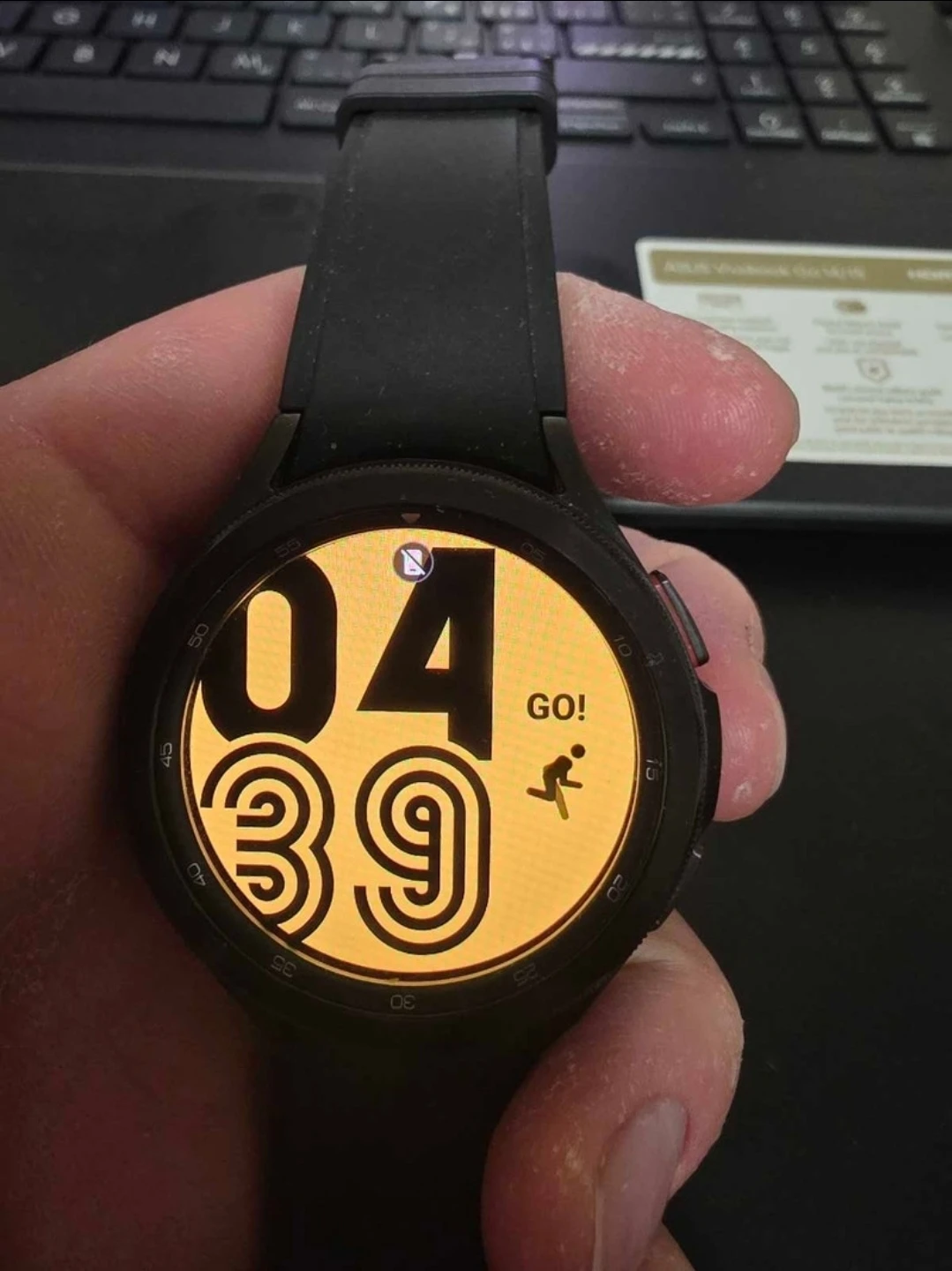 Samsung Galaxy Watch - photo 3